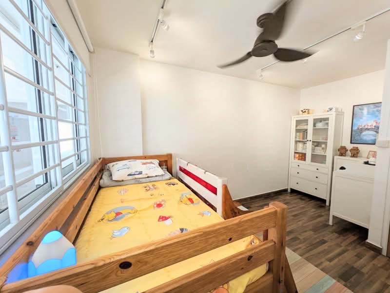 205 Choa Chu Kang Central, 205 Choa Chu Kang Central, 3 Bedrooms, 1,119 sqft, HDB Flat For Sale, by Carina Teo, 500224303 - Bedroom - PropertyGuru.com.sg