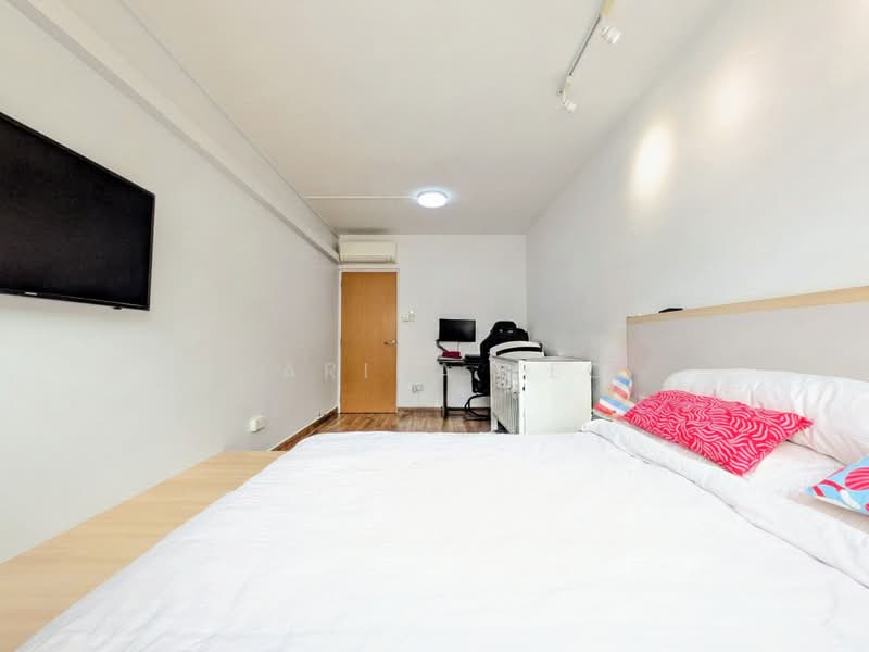 205 Choa Chu Kang Central, 205 Choa Chu Kang Central, 3 Bedrooms, 1,119 sqft, HDB Flat For Sale, by Carina Teo, 500224303 - Bedroom - PropertyGuru.com.sg