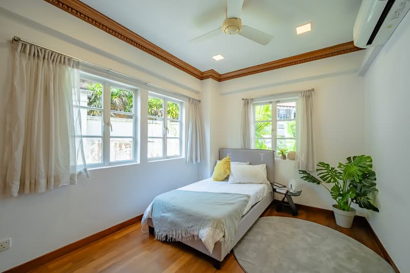 Gentle Villas, 74 Gentle Drive, 5 Bedrooms, 2,900 sqft, Detached House For Sale, by Germaine Tan, 500224315 - Bedroom - PropertyGuru.com.sg
