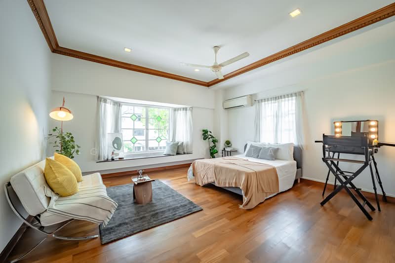 Gentle Villas, 74 Gentle Drive, 5 Bedrooms, 2,900 sqft, Detached House For Sale, by Germaine Tan, 500224315 - Bedroom - PropertyGuru.com.sg