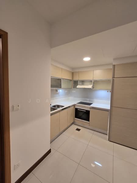 The Sail @ Marina Bay, 6 Marina Boulevard, 2 Bedrooms, 883 sqft, Condominium For Sale, by Joanne Tio, 500224316 - Kitchen - PropertyGuru.com.sg
