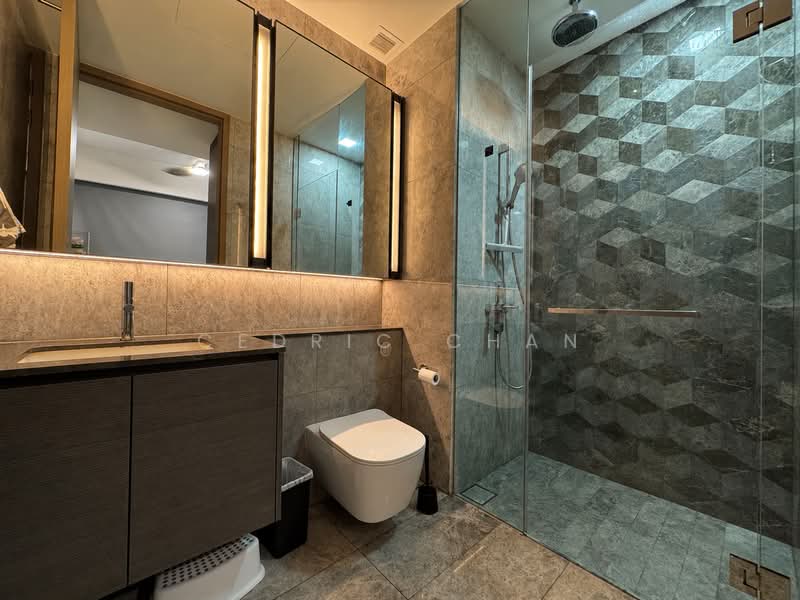 Leedon Green, 32 Leedon Heights, 2 Bedrooms, 710 sqft, Condominium For Sale, by Cedric Chan, 500224321 - Bathroom - PropertyGuru.com.sg