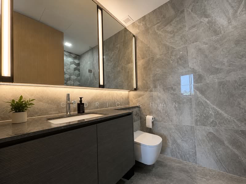 Leedon Green, 32 Leedon Heights, 2 Bedrooms, 710 sqft, Condominium For Sale, by Cedric Chan, 500224321 - Bathroom - PropertyGuru.com.sg