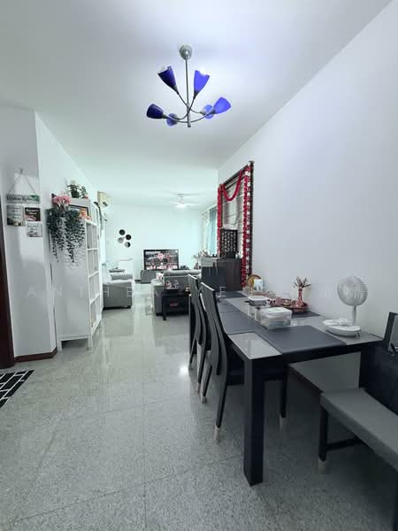 The Warren, 55 Choa Chu Kang Loop, 2 Bedrooms, 1,066 sqft, Apartment For Sale, by Anthea Yeo 杨丽娇, 500224323 - Living Room - PropertyGuru.com.sg