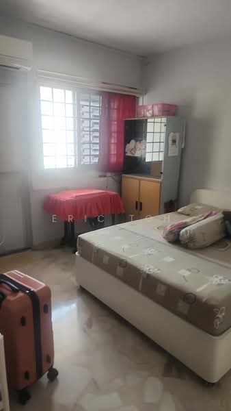 448 Jurong West Street 42, 448 Jurong West Street 42, 3 Bedrooms, 1,109 sqft, HDB Flat For Rent, by Eric Toh, 500224347 - Bedroom - PropertyGuru.com.sg