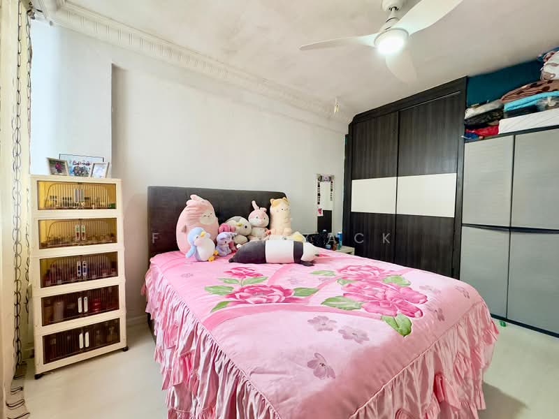 534 Bukit Batok Street 51, 534 Bukit Batok Street 51, 2 Bedrooms, 743 sqft, HDB Flat For Sale, by Farah Zack, 500224363 - Bedroom - PropertyGuru.com.sg