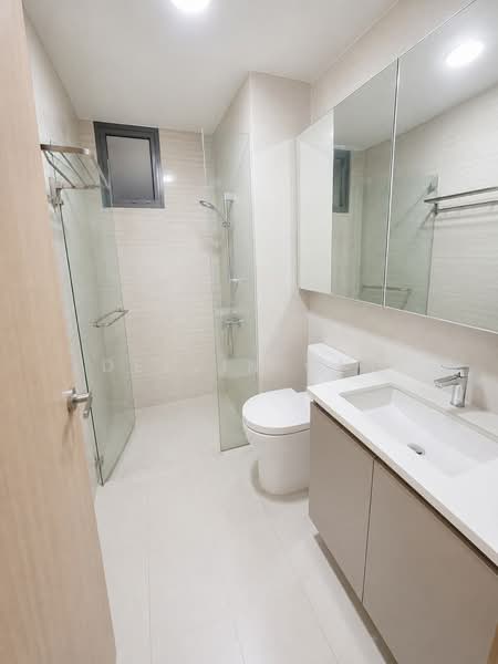 Wandervale, 351 Choa Chu Kang Avenue 3, 3 Bedrooms, 1,098 sqft, Executive Condominium For Sale, by Delvin Ong, 500224369 - Bathroom - PropertyGuru.com.sg