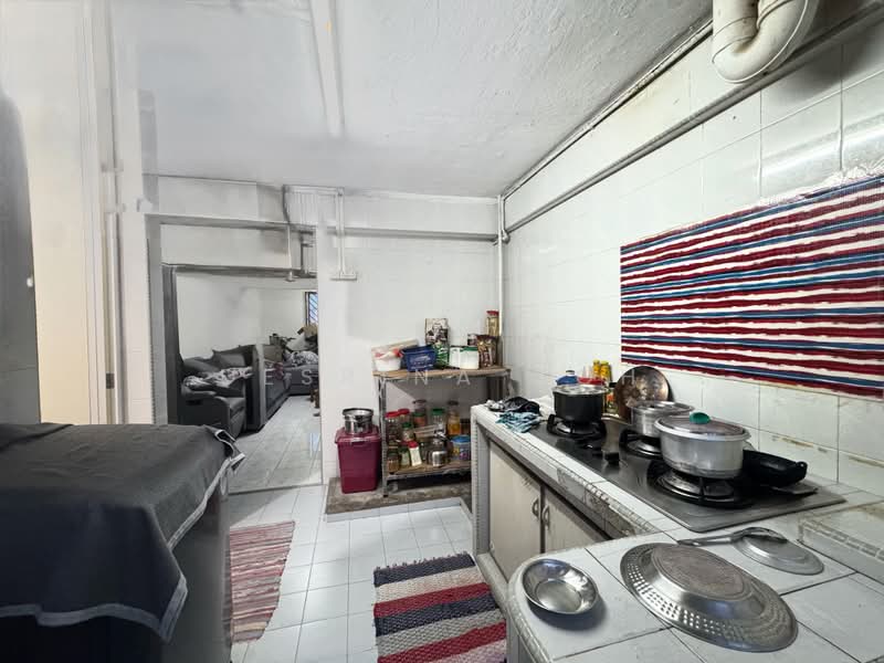 93 Paya Lebar Way, 93 Paya Lebar Way, 2 Bedrooms, 67 sqft, HDB Flat For Sale, by Desrina Goh, 500224384 - Living Room - PropertyGuru.com.sg
