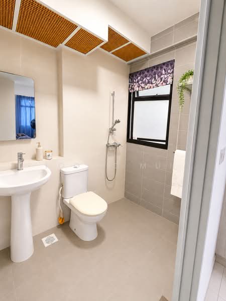 808D Choa Chu Kang Avenue 1, 808D Choa Chu Kang Avenue 1, 3 Bedrooms, 990 sqft, HDB Flat For Sale, by FOO JO MUN, 500224389 - Bathroom - PropertyGuru.com.sg