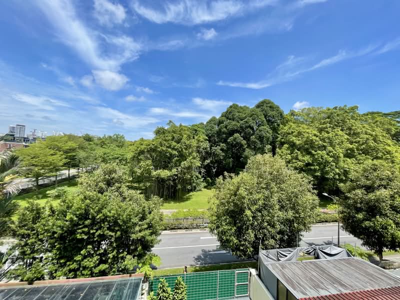 Garlick Ville, Sixth Crescent, 5 Bedrooms, 2,800 sqft, Terraced House For Rent, by Anthony Low, 500224392 - Exterior - PropertyGuru.com.sg
