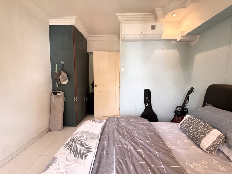 669C Jurong West Street 64, 669C Jurong West Street 64, 4 Bedrooms, 1,399 sqft, HDB Flat For Sale, by Derrick Dang, 500224396 - Bedroom - PropertyGuru.com.sg