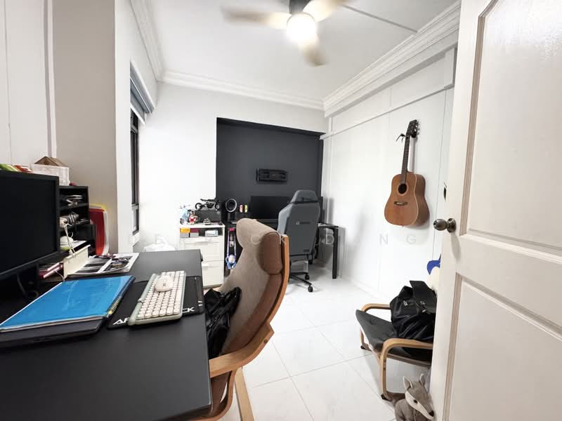 669C Jurong West Street 64, 669C Jurong West Street 64, 4 Bedrooms, 1,399 sqft, HDB Flat For Sale, by Derrick Dang, 500224396 - Study - PropertyGuru.com.sg