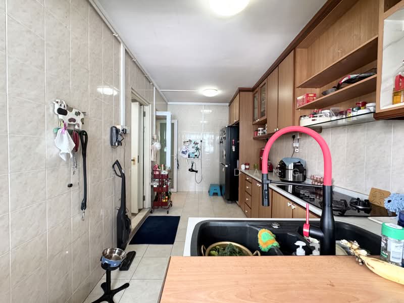 669C Jurong West Street 64, 669C Jurong West Street 64, 4 Bedrooms, 1,399 sqft, HDB Flat For Sale, by Derrick Dang, 500224396 - Kitchen - PropertyGuru.com.sg