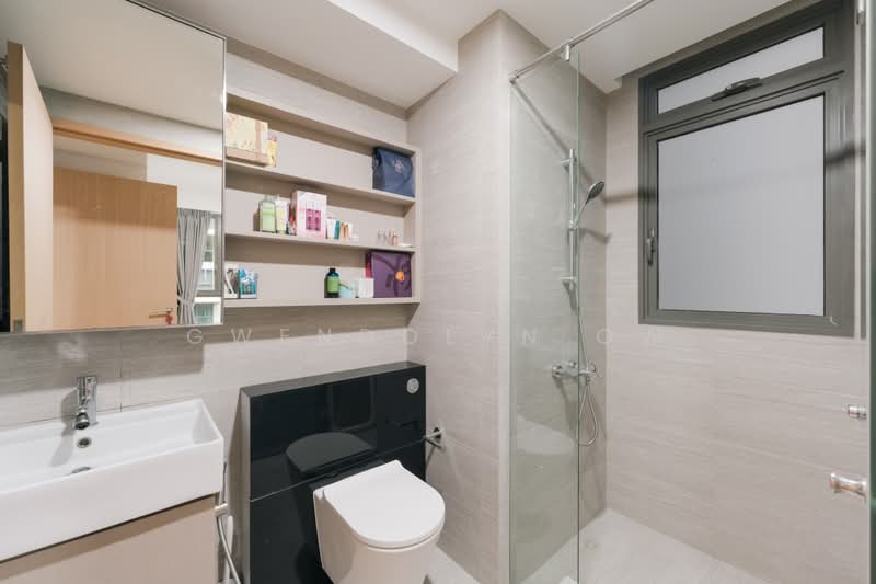 Parc Life, 25 Sembawang Crescent, 3 Bedrooms, 1,001 sqft, Executive Condominium For Sale, by Gwendolyn Ow, 500224400 - Bathroom - PropertyGuru.com.sg