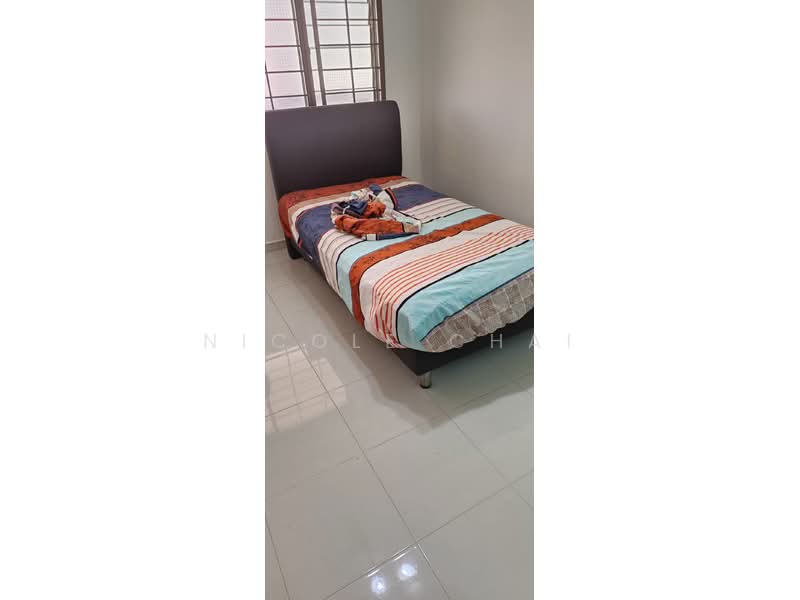 414 Choa Chu Kang Avenue 4, 414 Choa Chu Kang Avenue 4, Room Rental, 100 sqft, HDB Flat For Rent, by Nicole Chai, 500224403 - Bedroom - PropertyGuru.com.sg