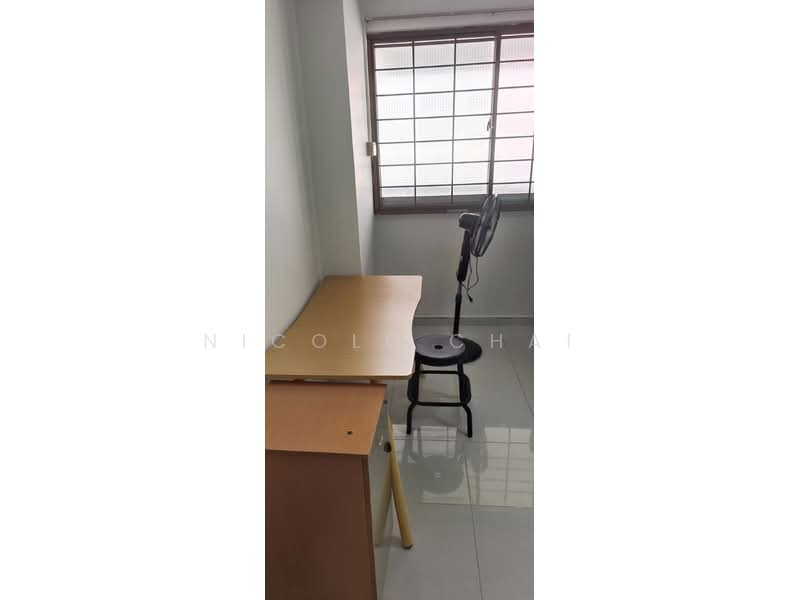 414 Choa Chu Kang Avenue 4, 414 Choa Chu Kang Avenue 4, Room Rental, 100 sqft, HDB Flat For Rent, by Nicole Chai, 500224403 - Study - PropertyGuru.com.sg