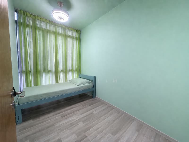 La Fiesta, 68 Sengkang Square, 3 Bedrooms, 990 sqft, Condominium For Sale, by Ian Lim, 500224407 - Bedroom - PropertyGuru.com.sg
