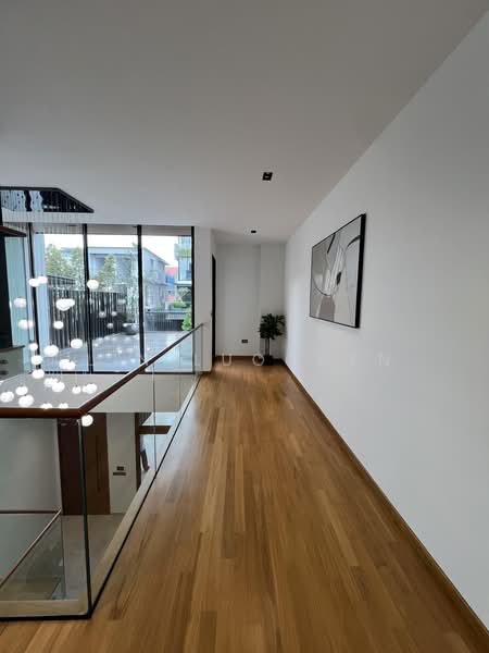 Freehold Terrace - Zen @ Jalan Sankam, 23 Jln Sankam, 5 Bedrooms, 4,834 sqft, Terraced House For Sale, by Lin LuoChen, 500224420 - Corridor - PropertyGuru.com.sg