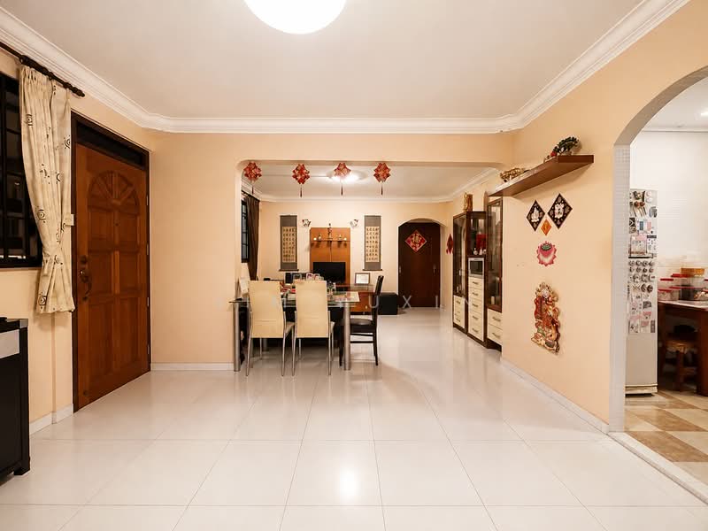 109 Simei Street 1, 109 Simei Street 1, 3 Bedrooms, 1,119 sqft, HDB Flat For Sale, by Sim Yuxin, 500224432 - Living Room - PropertyGuru.com.sg