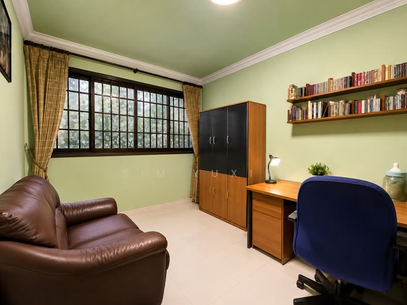109 Simei Street 1, 109 Simei Street 1, 3 Bedrooms, 1,119 sqft, HDB Flat For Sale, by Sim Yuxin, 500224432 - Study - PropertyGuru.com.sg