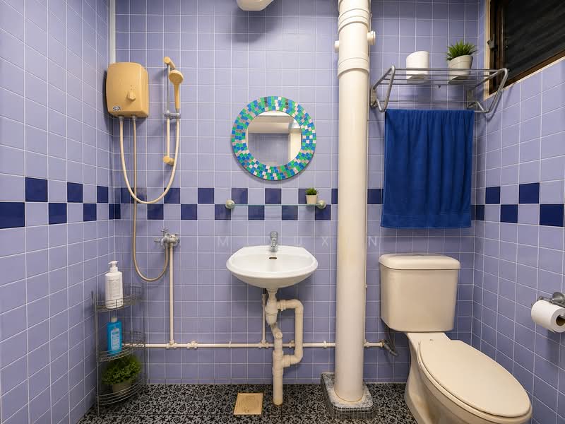 109 Simei Street 1, 109 Simei Street 1, 3 Bedrooms, 1,119 sqft, HDB Flat For Sale, by Sim Yuxin, 500224432 - Bathroom - PropertyGuru.com.sg