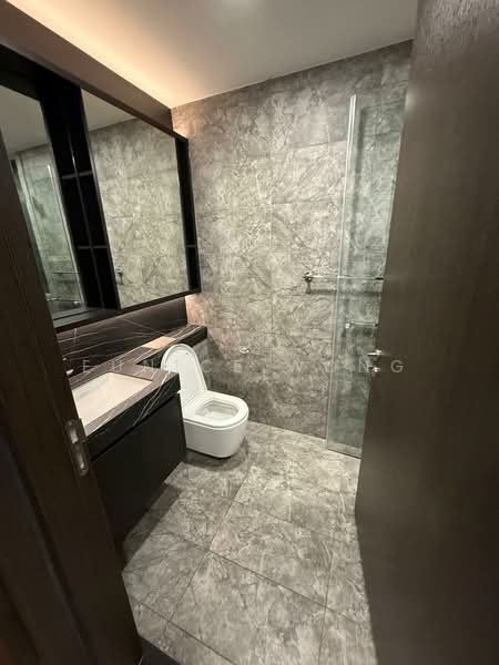 Hyll on Holland, 89 Holland Road, Tanglin / Holland / Bukit Timah, 2 Bedrooms, 657 sqft, Condominium For Sale, by Eunice Wong, 500224433 - Bathroom - PropertyGuru.com.sg