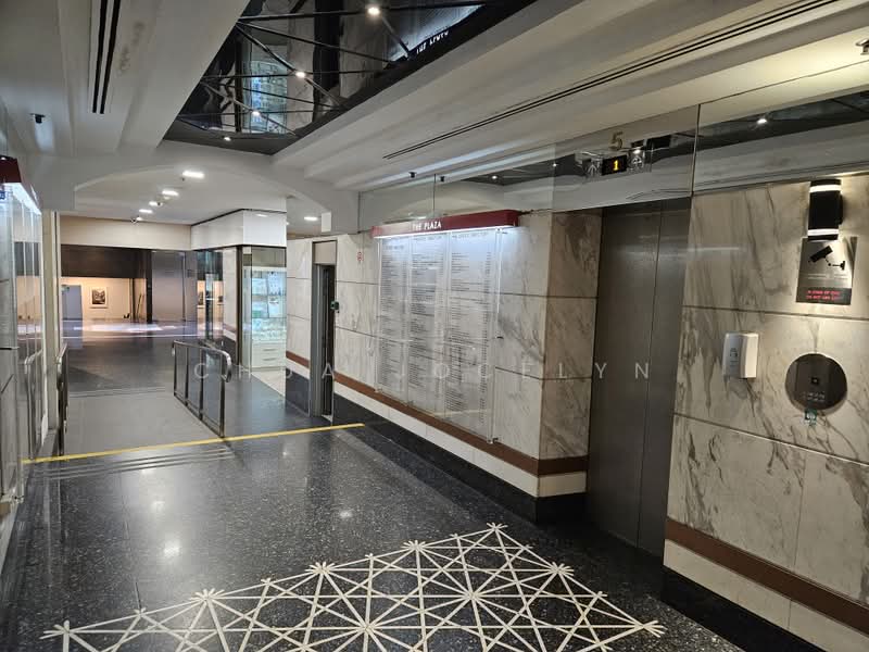 The Plaza, 7500A Beach Road, Beach Road / Bugis / Rochor, 452 sqft, Other Retail For Sale, by Chua Jocelyn, 500224437 - Lobby - CommercialGuru.com.sg