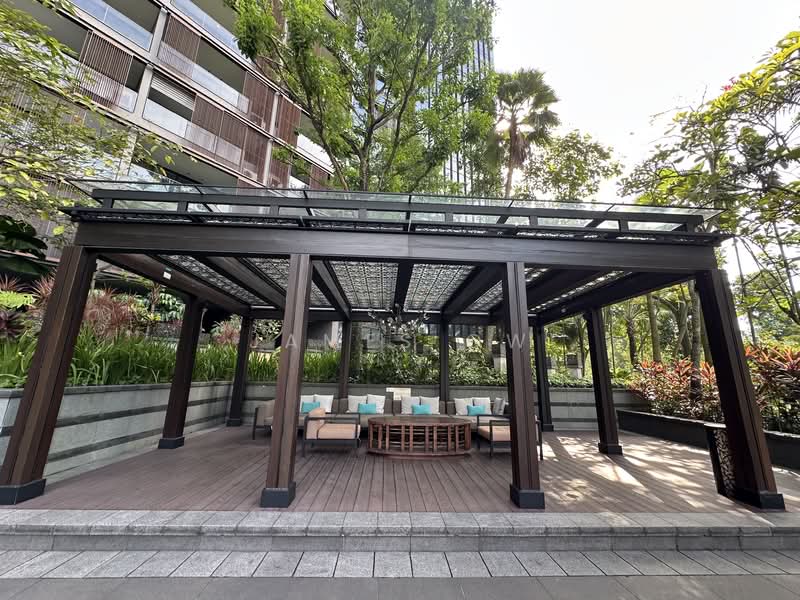 OUE Twin Peaks, 33 Leonie Hill Road, 1 Bedroom, 570 sqft, Condominium For Sale, by James Ow, 500224440 - Exterior - PropertyGuru.com.sg