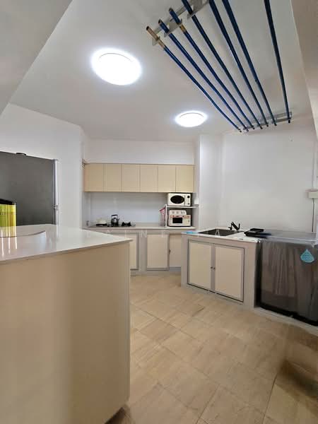 134 Edgedale Plains, 134 Edgedale Plains, Room Rental, 100 sqft, HDB Flat For Rent, by Elaine Tan, 500224448 - Kitchen - PropertyGuru.com.sg