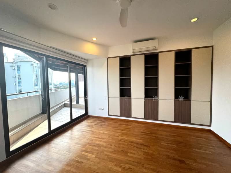 Jade Mansion, 10 Leedon Road, 5 Bedrooms, 5,301 sqft, Condominium For Sale, by Brenda Zee (徐黎倫), 500224458 - Balcony - PropertyGuru.com.sg