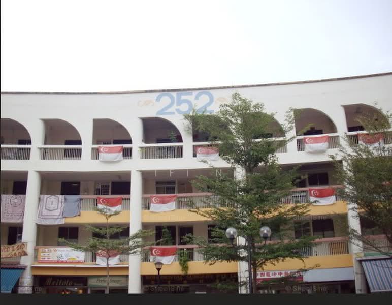 252 Jurong East Street 24, , 1,550 sqft, Shop / Shophouse For Rent, by FiFi Ng, 500224464 - Exterior - CommercialGuru.com.sg