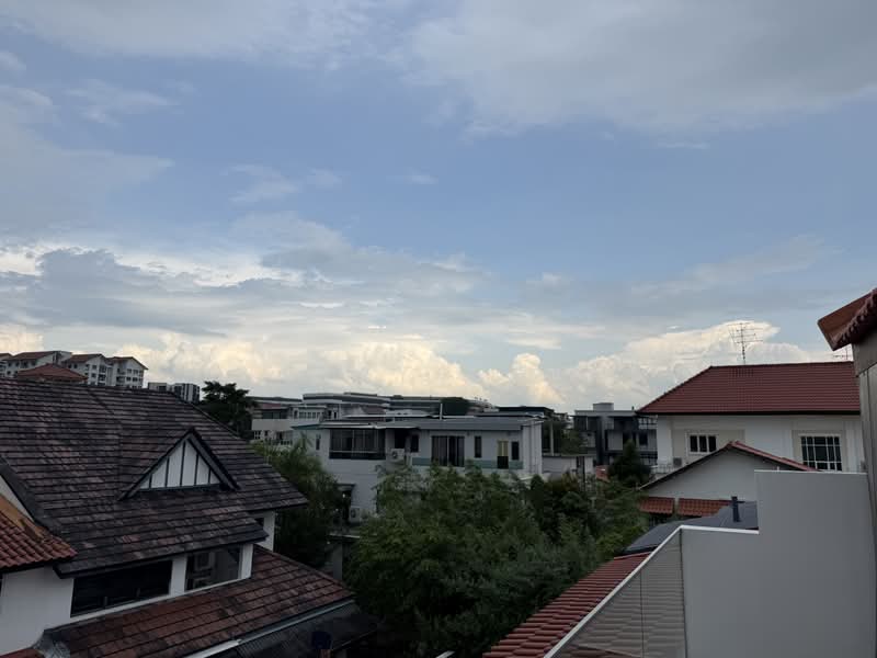 Landed Terrace Freehold D16, Meragi Road, Jalan Pergam, Jalan Pelatok, East View Garden, Sunbird Road, 6 Bedrooms, 3,500 sqft, Terraced House For Sale, by Barry Chew, 500224476 - Exterior - PropertyGuru.com.sg