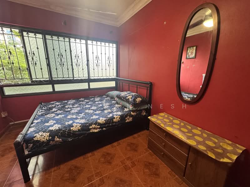 641 Choa Chu Kang Street 64, 641 Choa Chu Kang Street 64, 3 Bedrooms, 1,323 sqft, HDB Flat For Sale, by Ganesan Nesh, 500224479 - Bedroom - PropertyGuru.com.sg
