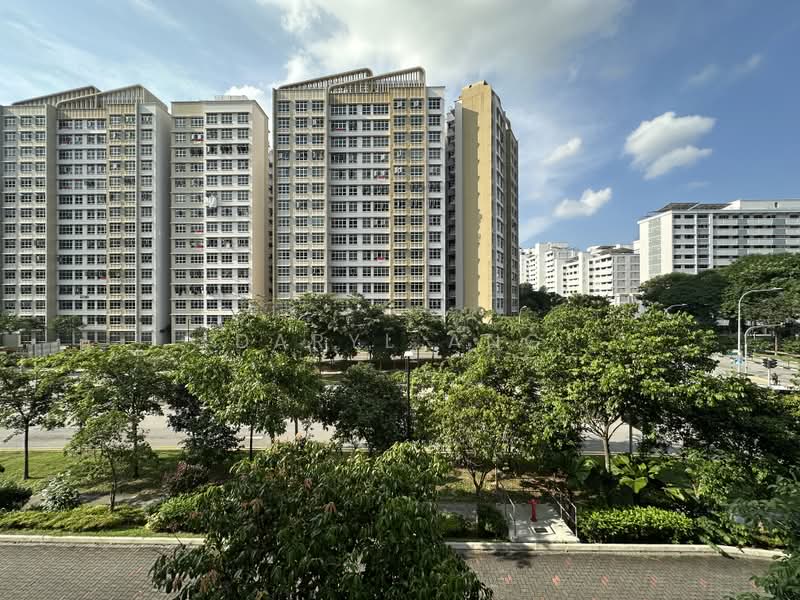 876C Tampines Avenue 8, 876C Tampines Avenue 8, 2 Bedrooms, 1,216 sqft, HDB Flat For Rent, by Daryl Ang, 500224494 - Exterior - PropertyGuru.com.sg