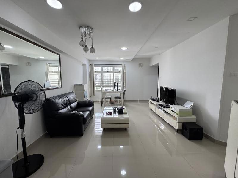 407B Fernvale Road, 407B Fernvale Road, Seletar / Yio Chu Kang, Room Rental, 200 sqft, HDB Flat For Rent, by Esther Low, 500224495 - PropertyGuru.com.sg