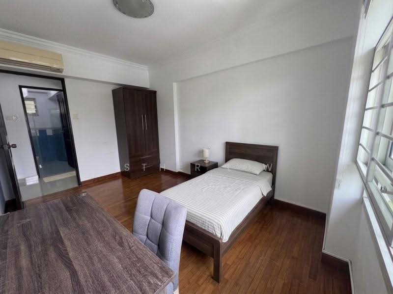 407B Fernvale Road, 407B Fernvale Road, Seletar / Yio Chu Kang, Room Rental, 200 sqft, HDB Flat For Rent, by Esther Low, 500224495 - PropertyGuru.com.sg