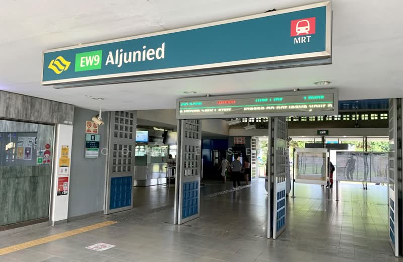 Cheap! 2-Storey Takeaway Foodshop Retail Approved Geylang / Paya Lebar, Shop Welcome, Geylang, 2,770 sqft, Food & Beverage For Rent, by Connie Seah, 500224502 - CommercialGuru.com.sg