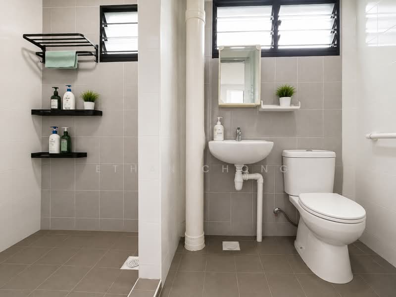 816 Woodlands Street 82, 816 Woodlands Street 82, 6 Bedrooms, 1,905 sqft, HDB Flat For Sale, by Ethan Chong, 500224518 - Bathroom - PropertyGuru.com.sg