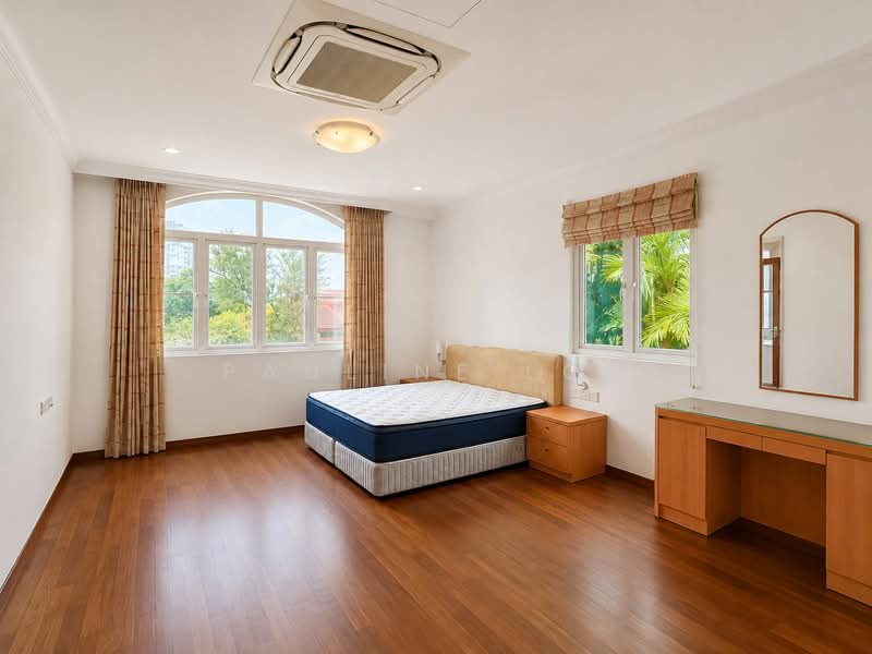 Thomson Hill Estate, Thomson Hills Drive, 8 Bedrooms, 5,000 sqft, Detached House For Sale, by Pauline Loh, 500224525 - Master Bedroom - PropertyGuru.com.sg