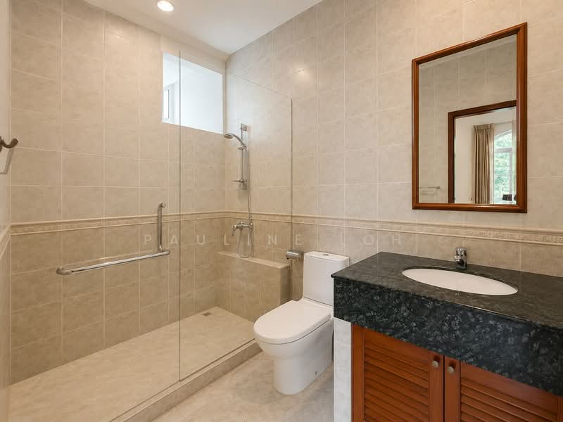 Thomson Hill Estate, Thomson Hills Drive, 8 Bedrooms, 5,000 sqft, Detached House For Sale, by Pauline Loh, 500224525 - Bathroom 1 - PropertyGuru.com.sg