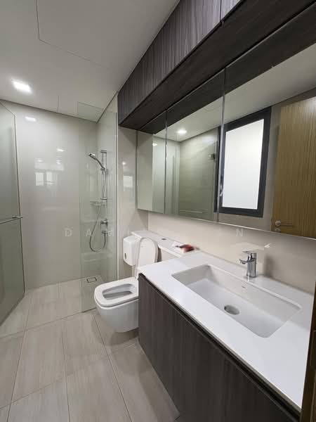 Lakeville, 1 Jurong Lake Link, 4 Bedrooms, 1,270 sqft, Condominium For Rent, by Damien Tan, 500224527 - PropertyGuru.com.sg