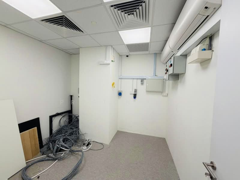BNI Tower, 30 Raffles Place, 1,959 sqft, Office For Rent, by Preston Tan, 500224528 - Interior - CommercialGuru.com.sg