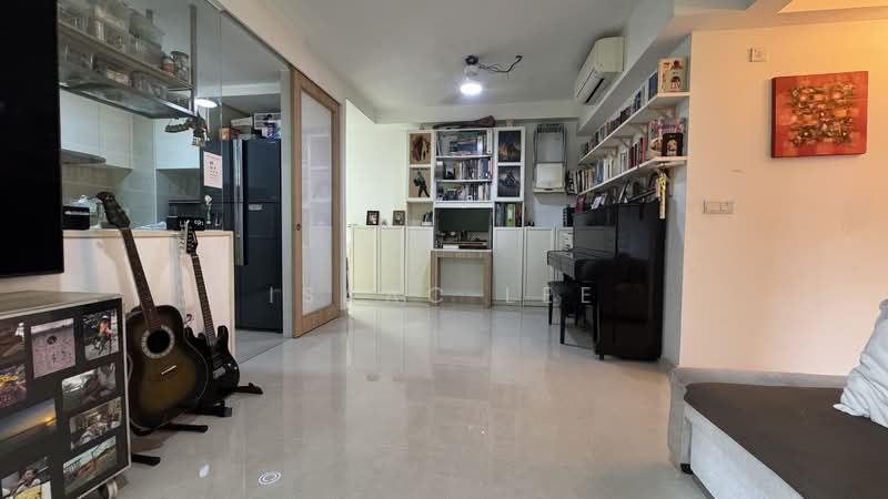Hundred Palms Residences, 262 Yio Chu Kang Road, 4 Bedrooms, 1,270 sqft, Executive Condominium For Rent, by Isaac Lee, 500224536 - Living Room - PropertyGuru.com.sg