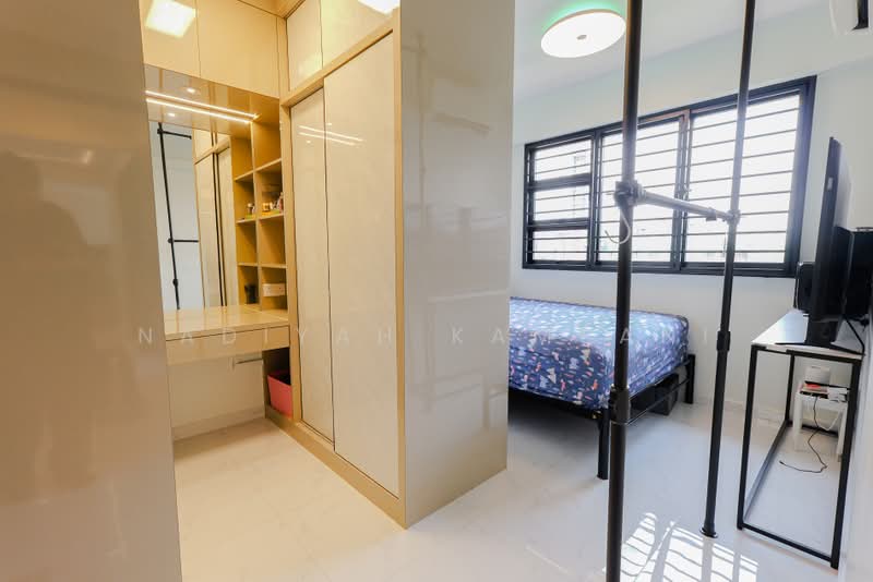 464B Bukit Batok West Avenue 8, 464B Bukit Batok West Avenue 8, 3 Bedrooms, 1,001 sqft, HDB Flat For Rent, by Nadiyah Kamsani, 500224540 - Masterbedroom - PropertyGuru.com.sg