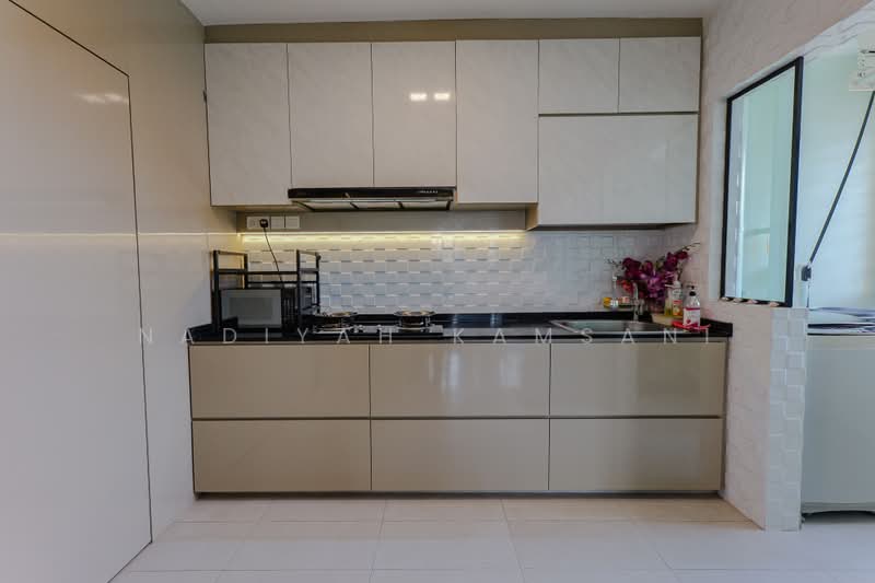 464B Bukit Batok West Avenue 8, 464B Bukit Batok West Avenue 8, 3 Bedrooms, 1,001 sqft, HDB Flat For Rent, by Nadiyah Kamsani, 500224540 - Kitchen - PropertyGuru.com.sg
