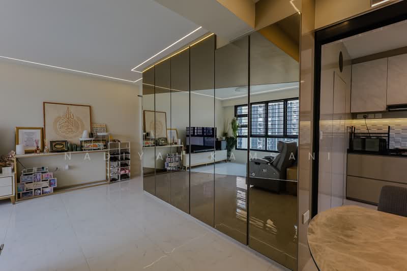 464B Bukit Batok West Avenue 8, 464B Bukit Batok West Avenue 8, 3 Bedrooms, 1,001 sqft, HDB Flat For Rent, by Nadiyah Kamsani, 500224540 - Living Room - PropertyGuru.com.sg