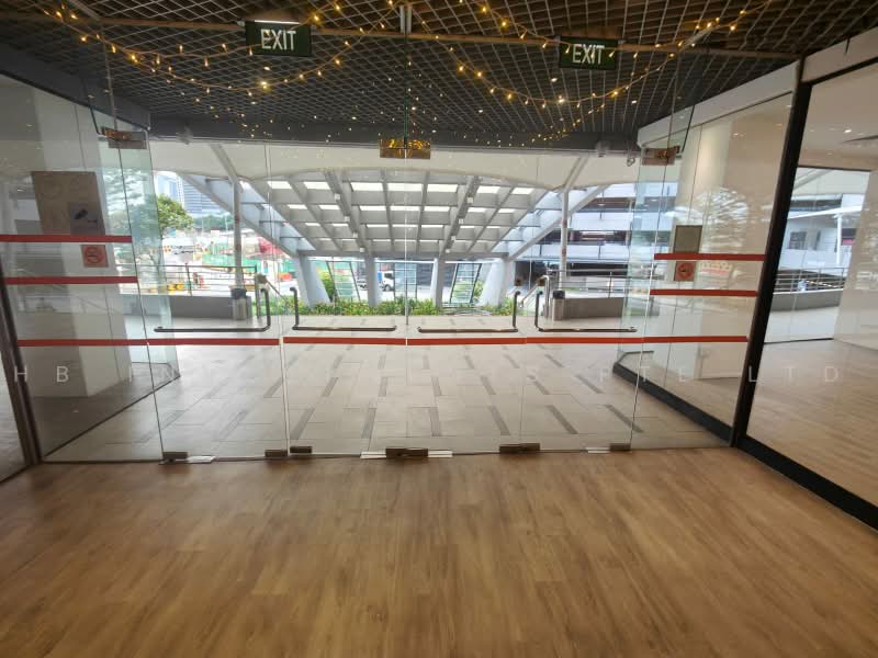 The Plaza, 7500A Beach Road, 258 sqft, Other Retail For Rent, by Mohammad Ashraf Bhadelia, 500224548 - Entrance - CommercialGuru.com.sg