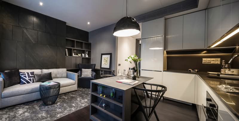 Lloyd SixtyFive, 65 Lloyd Road, 2 Bedrooms, 1,808 sqft, Condominium For Sale, by John Lee, 500224566 - Living Room - PropertyGuru.com.sg