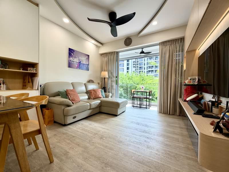 Ecopolitan, 128 Punggol Walk, 3 Bedrooms, 893 sqft, Executive Condominium For Sale, by Wayne Tan, 500224571 - Living Room - PropertyGuru.com.sg