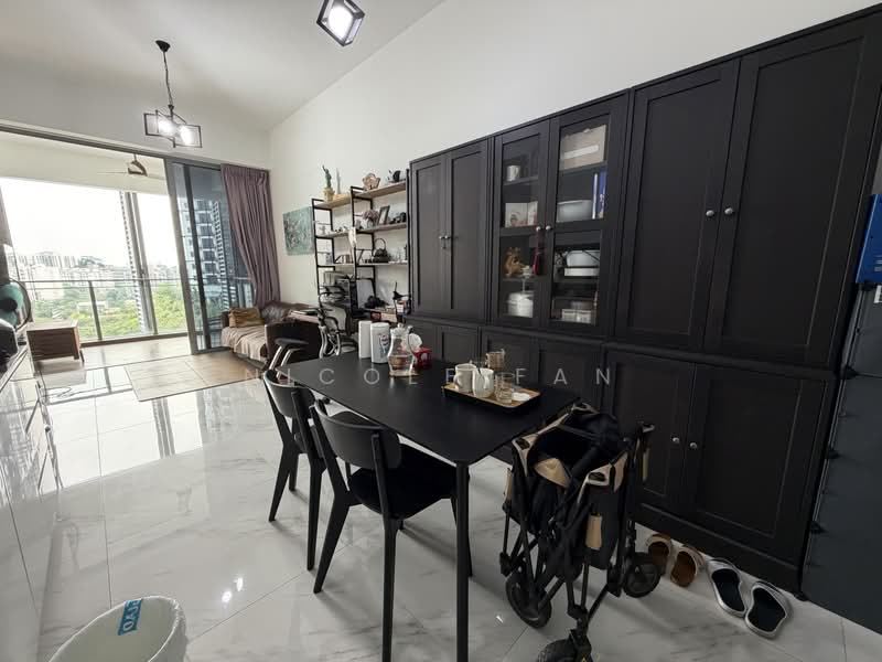 The Hillier, 2 Hillview Rise, 2 Bedrooms, 840 sqft, Condominium For Sale, by Nicole Fan, 500224573 - Living Room - PropertyGuru.com.sg